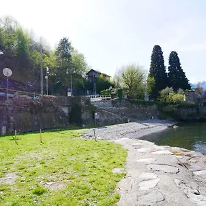 la-riva-appartamento.it-lombardy.com/